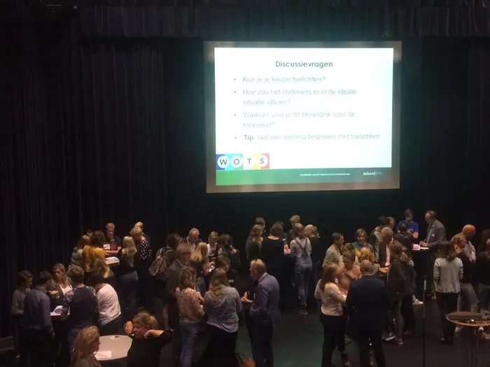 Eén van de vroege sessies van We Own The School, ergens tussen 2016 en 2018